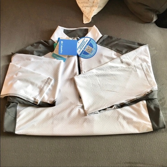 Menâs Columbia Sweat Wick Half Zip - Picture 9 of 11